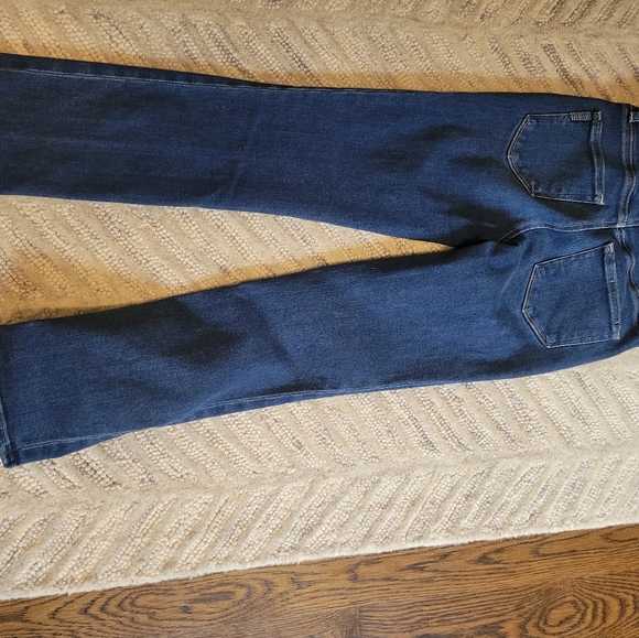 PAIGE Cindy Dark Blue Jeans - Picture 4 of 5